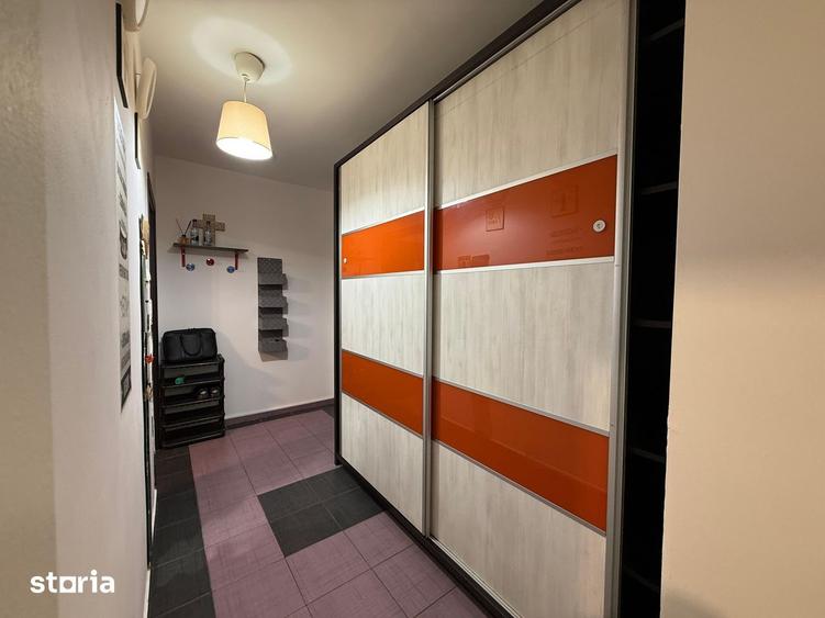 Apartament cu 2 camere decomandat în Drumul Taberei — fotografia 3