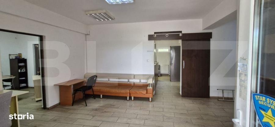 Casă cu 4 camere cu Teren 5423 Mp în Petrești