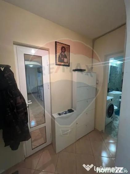 Apartament cu 2 camere decomandat în Sud