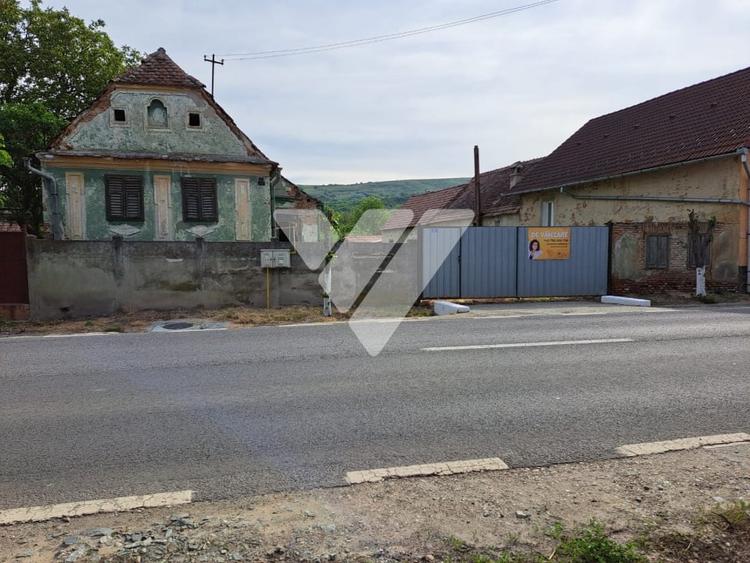 Teren Construcții intravilan de 2169 mp, în Ruși