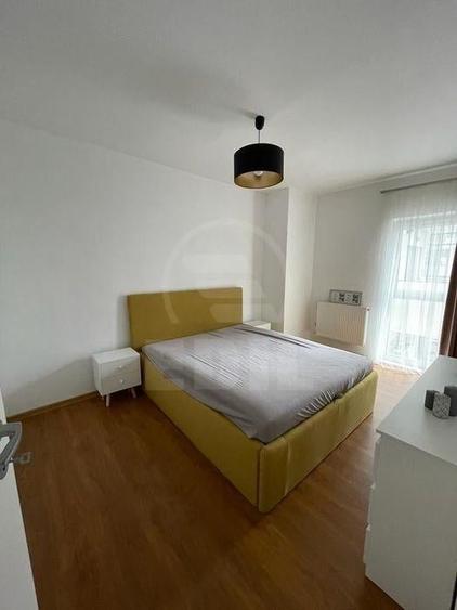 Apartament cu 2 camere semidecomandat în Mărăști
