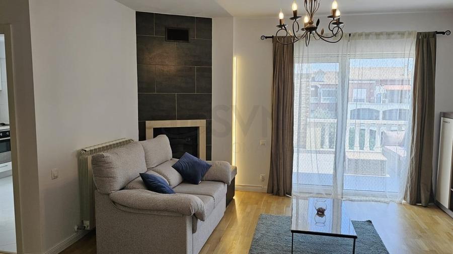 Apartament cu 3 camere decomandat, mobilat în Pipera