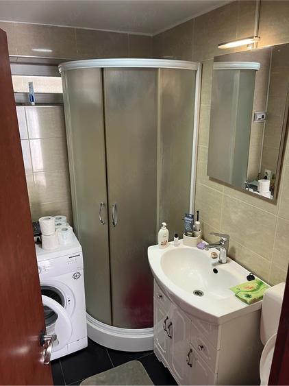 Casă cu 6 camere cu Teren 1000 Mp în Țuglui
