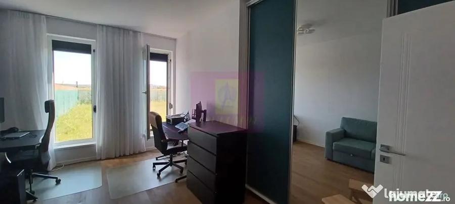Casă cu 4 camere cu Teren 608 Mp în Săbăreni