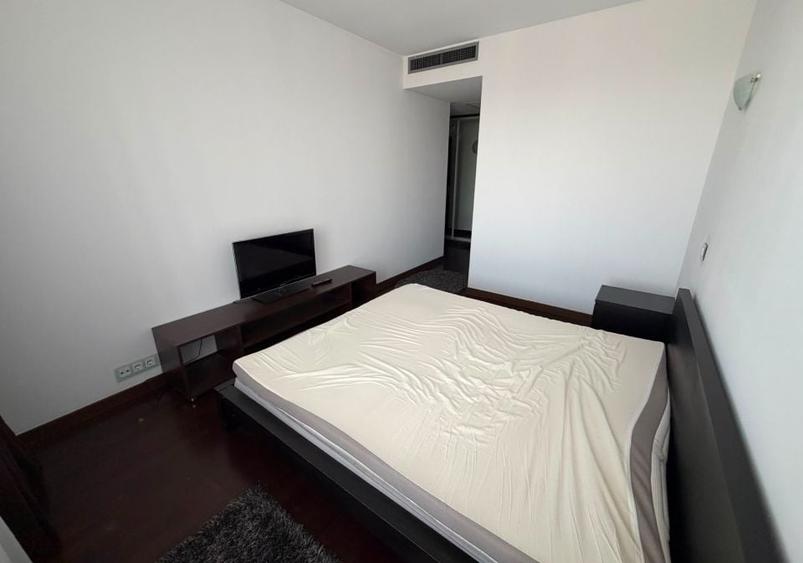 Apartament cu 2 camere decomandat, mobilat în Splaiul Unirii