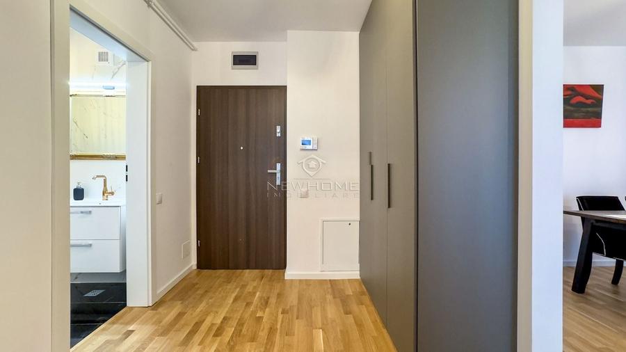 Apartament cu 2 camere semidecomandat, mobilat în Între Lacuri