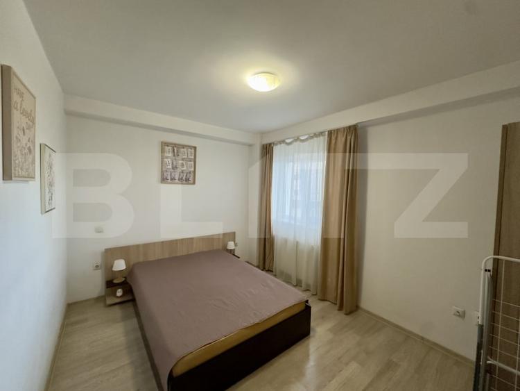 Apartament cu 2 camere semidecomandat, mobilat în Tolstoi