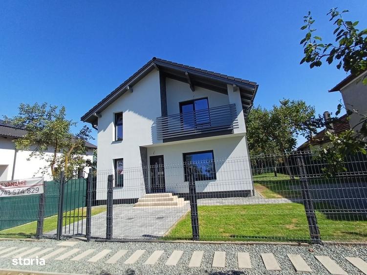 Casă cu 3 camere în Mândruloc