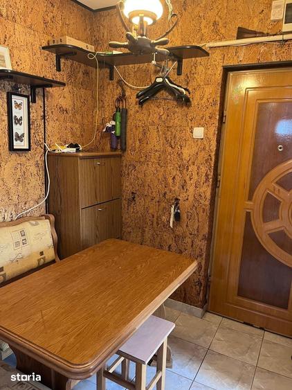 Apartament cu 2 camere în Podu Roș