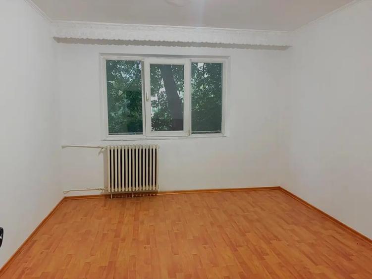 Garsonieră în Narcisa
