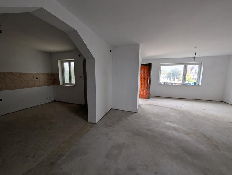 Casă individuală cu 4 camere cu Teren 480 Mp în Exterior Nord