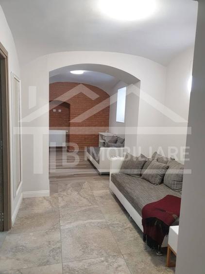 Apartament cu 2 camere, 45mp, Zona Central - 8