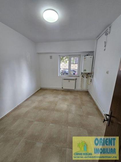 Birou, 52 mp în Dacia