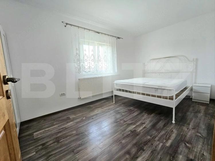 Apartament cu 3 camere decomandat în Chișoda