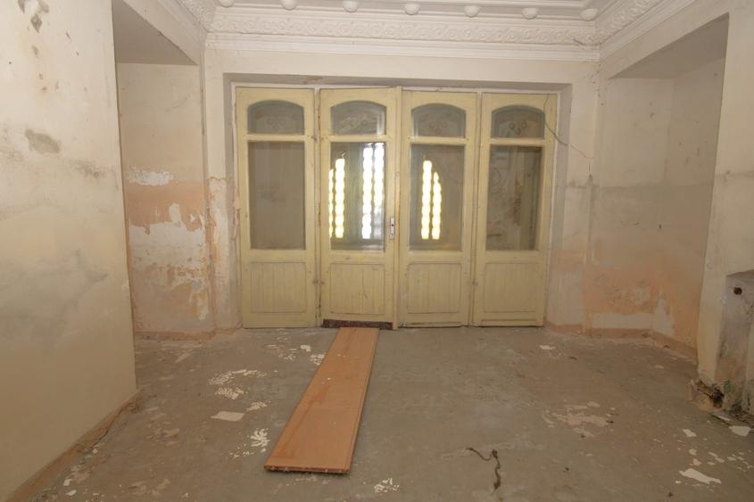 Casă cu 19 camere cu Teren 1725 Mp în Dorobanți
