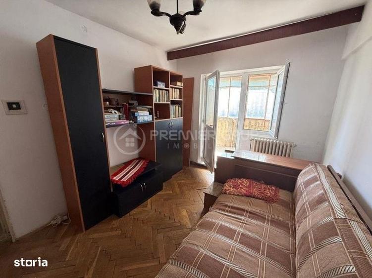 Apartament cu 3 camere decomandat în Dancu