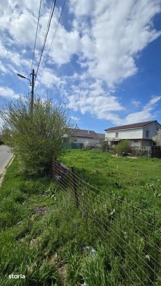 Casă cu 3 camere cu Teren 220 Mp în Central