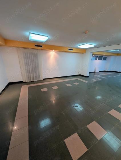 Spațiu comercial, de 70 mp, în Central