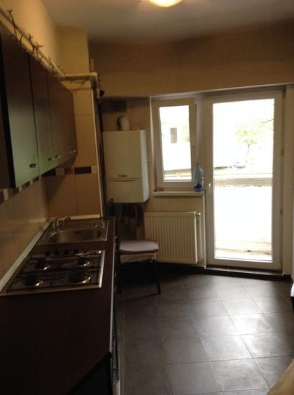 2 Camere - Mosilor - Centrala proprie - Metrou - 5