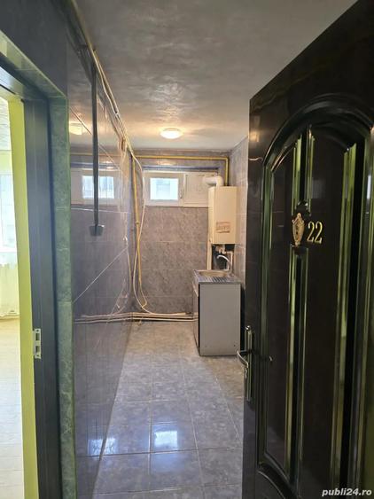 Apartament cu 2 camere semidecomandat în Petros