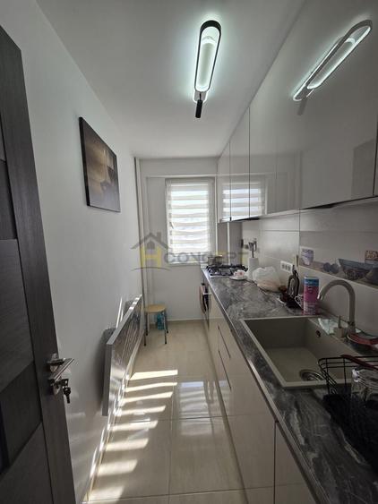 Apartament cu 2 camere decomandat, mobilat în Brâncoveanu