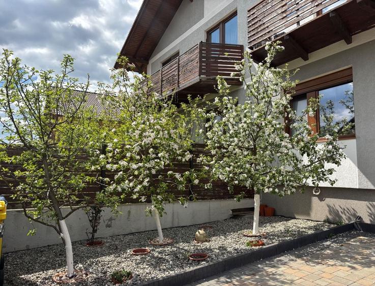 Duplex cu 5 camere cu Canalizare în Arhitecților - Calea Cisnădiei