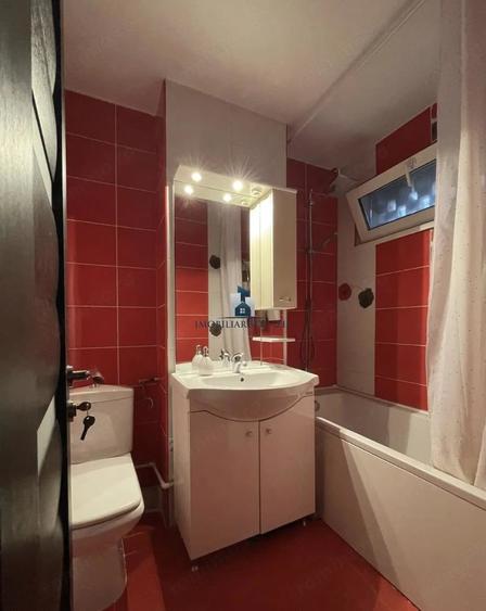 Vanzare Apartament 2 Camere Semidecomandat Bld. Obregia - 10