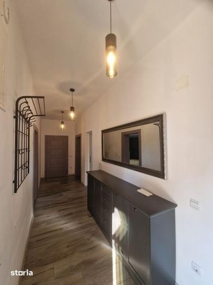 Casă cu 3 camere cu Teren 100 Mp în Valea Roșie