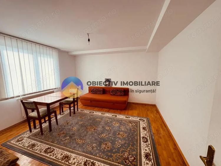 Casă cu 6 camere cu Teren 3683 Mp în Agapia