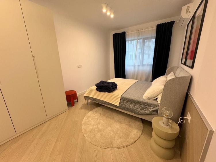 Apartament cu 3 camere, mobilat în Pipera