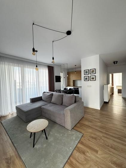 Apartament cu 3 camere decomandat în Dumbrăvița