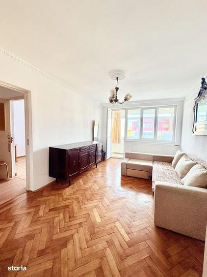 Apartament cu 2 camere semidecomandat în Ostroveni