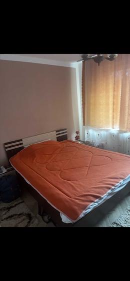 Apartament cu 3 camere decomandat în Săsar