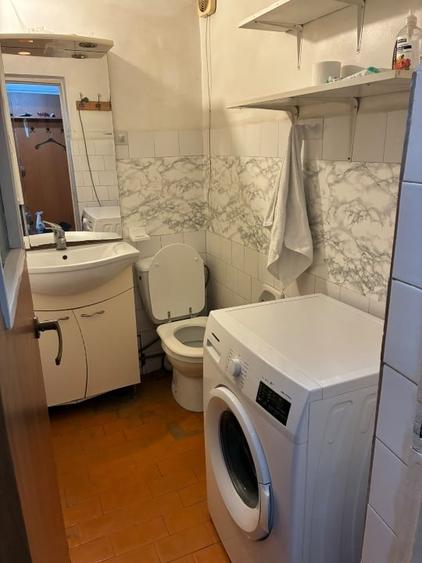 Apartament cu 3 camere decomandat, mobilat în Tractorul