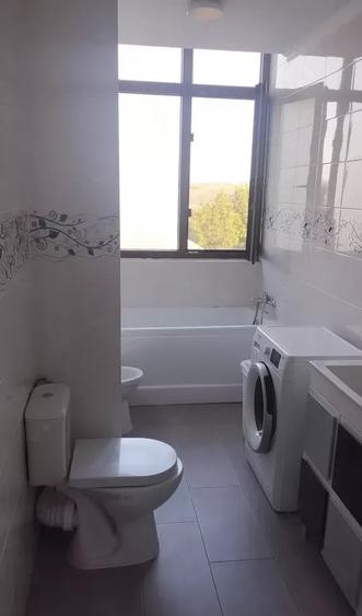 Apartament cu 2 camere decomandat în Valea Adâncă