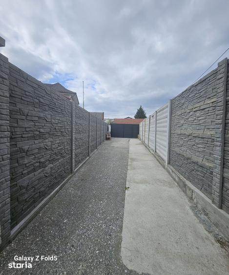 Casă cu 4 camere decomandat cu Teren 152 Mp în Cantemir