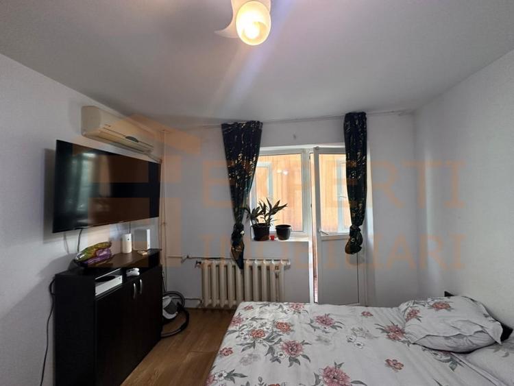Apartament cu 2 camere semidecomandat, mobilat în City Park Mall