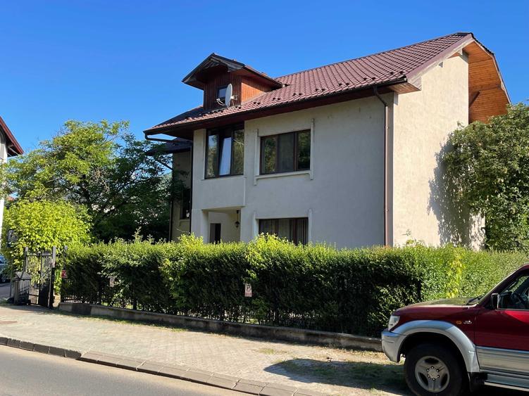 Casa de vanzare zona Helcor - 2