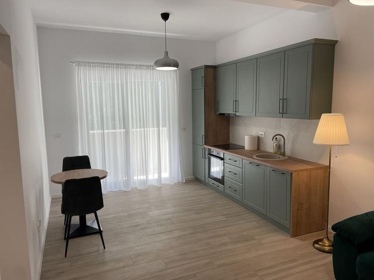 Apartament cu 2 camere decomandat în Ghiroda