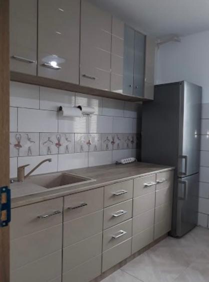 Apartament cu 2 camere decomandat în Dumbrăvița