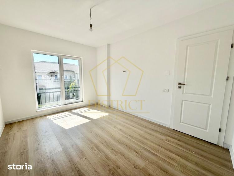 Casă cu 5 camere cu Teren 470 Mp în Ghiroda