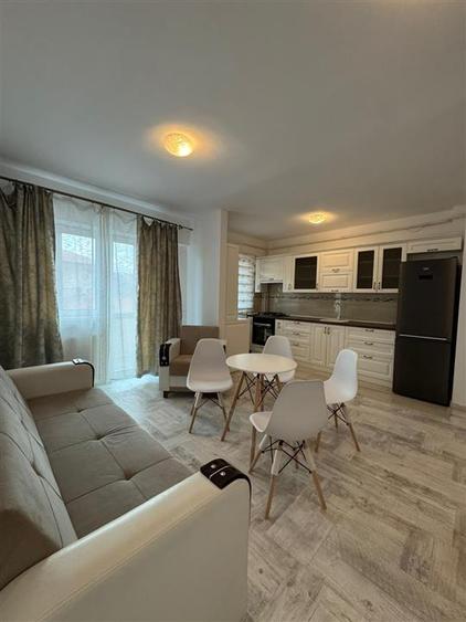 Apartament cu 2 camere nedecomandat, mobilat în Galata
