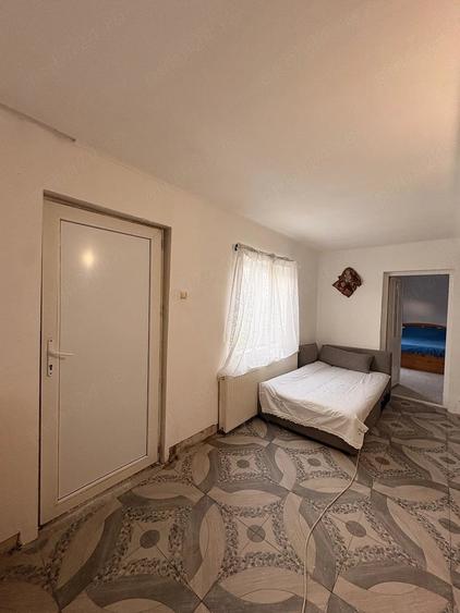 Casă cu 3 camere cu Teren 280 Mp în Central
