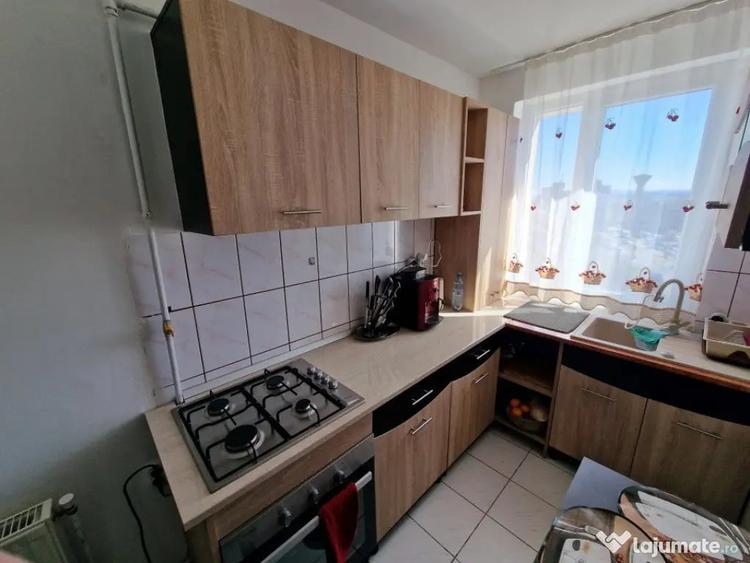 Apartament cu 2 camere semidecomandat, mobilat în Gării