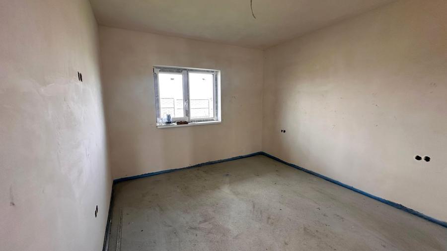 Casă cu 5 camere cu Teren 440 Mp în Șura Mică