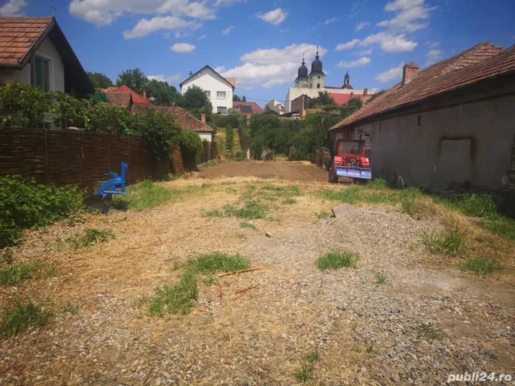 Teren de 510 mp, în Central