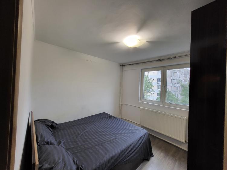 Apartament cu 2 camere decomandat în Drumul Taberei