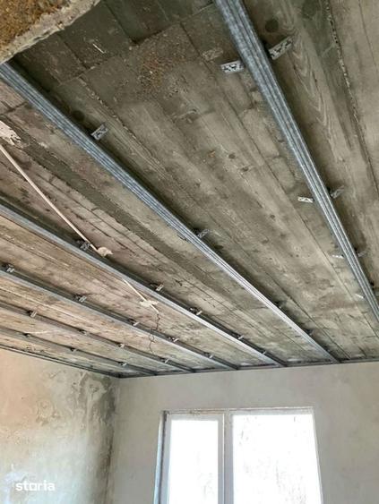 Casă cu 4 camere cu Teren 348 Mp în Tărtășești