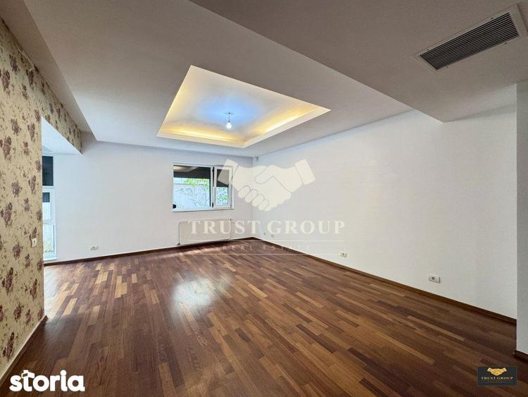 Apartament cu 3 camere decomandat în Herăstrău