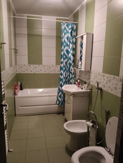 Apartament cu 2 camere decomandat în Florești